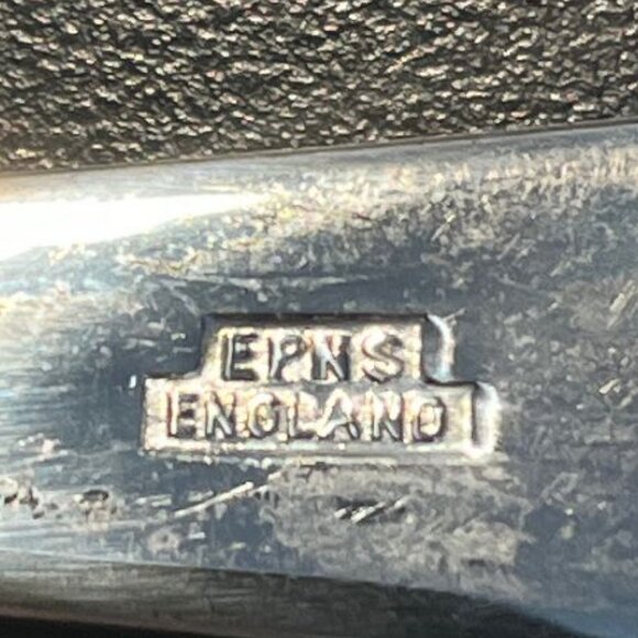 Vintage EPNS England Silverplate Grapevine Design Salad Serving Set - Picture 7 of 8